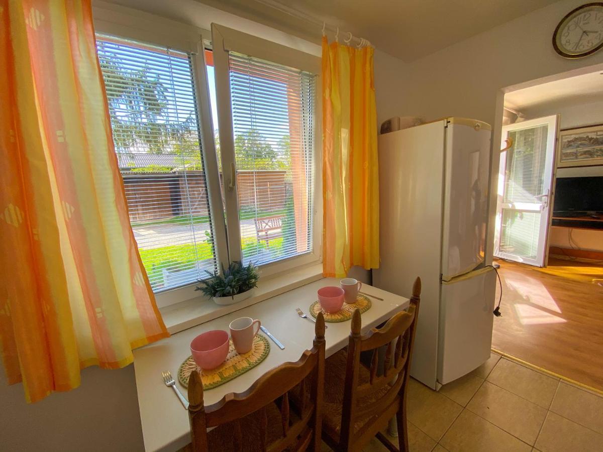 3 Bedroom Apartment In The Part Of The City Банска-Бистрица Экстерьер фото